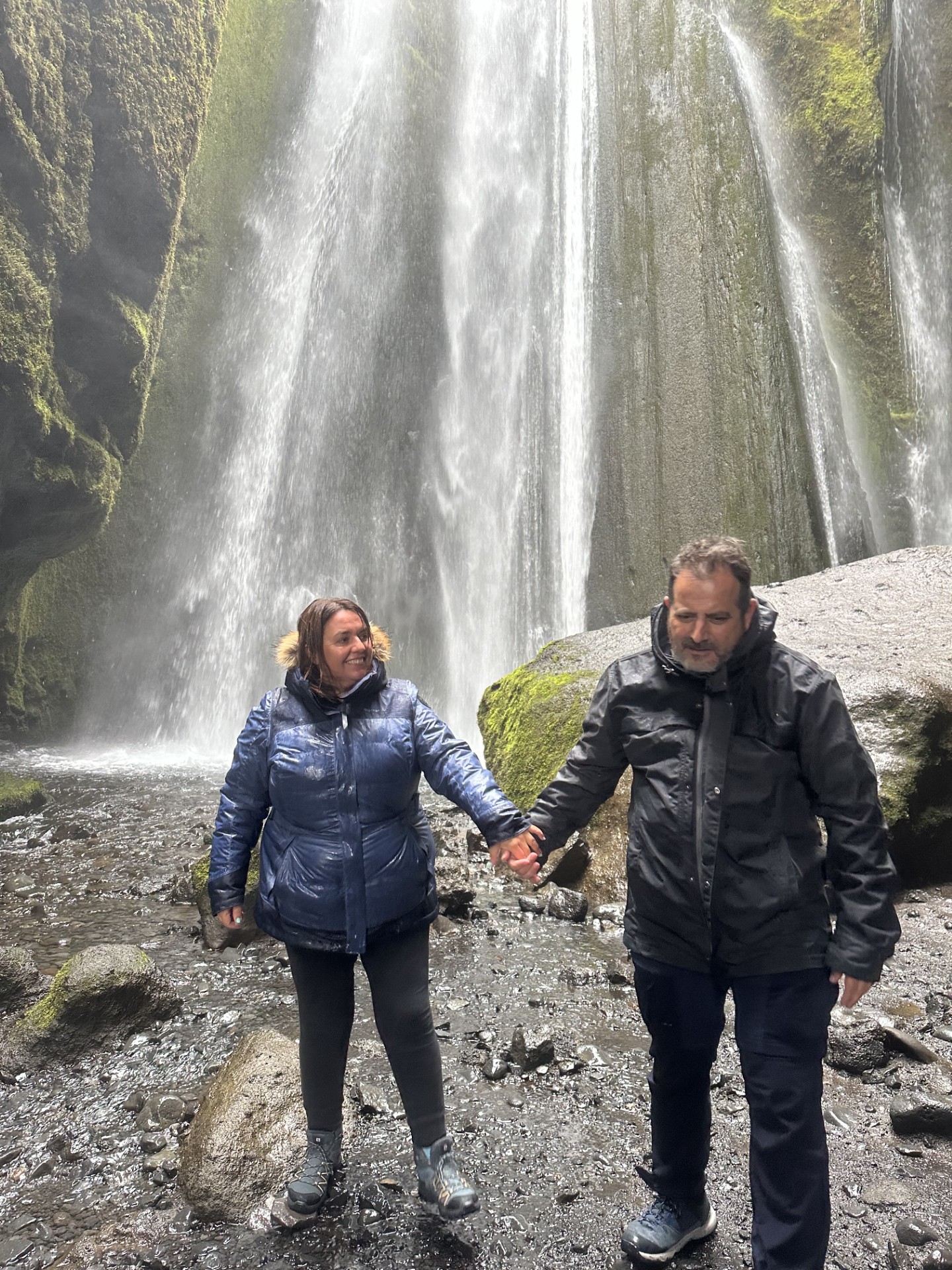 mar y jordi en catarata